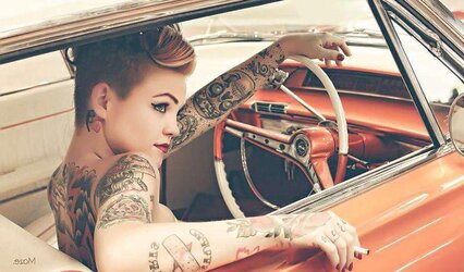 Tat models (woman) 20.