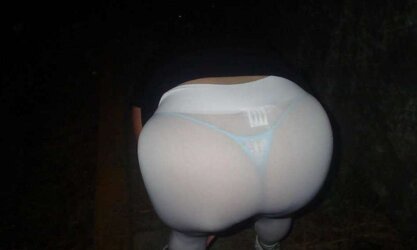 A Bunda da Julinha Aguenta Rola