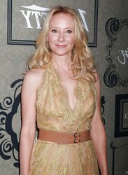 Uber-Sexy Anne Heche