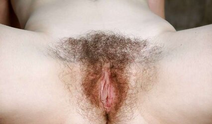 Chicks Do Have Hair Down There