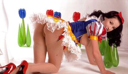 Dita Von Teese as Snow White!