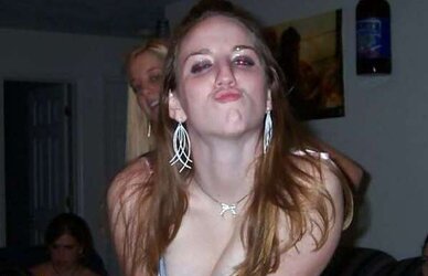 Gorgeous Nipslip 7 by Voyeur TROC