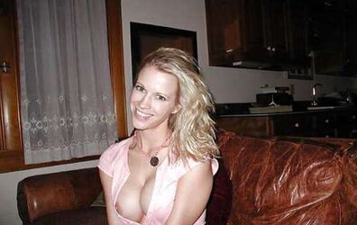 Gorgeous Nipslip 7 by Voyeur TROC