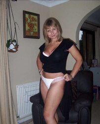 Mature Hotty - Sandy D