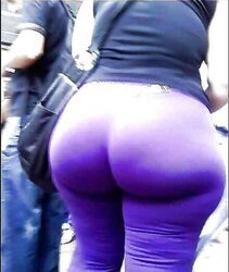 Phat phat cream-colored donks in public