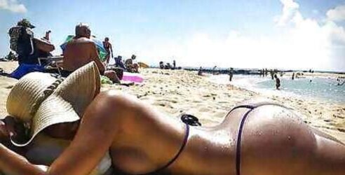 Phat phat cream-colored donks in public