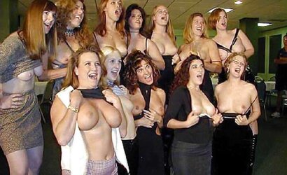 Bare Nymph Groups 22 - Ladies Showcasing in Groups