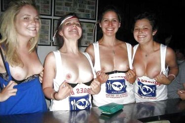 Bare Nymph Groups 22 - Ladies Showcasing in Groups