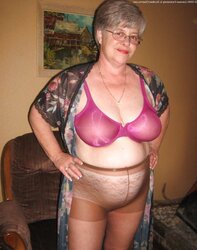 Granny pantyhose