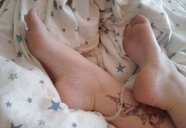 Exceptional Inexperienced Teenager Soles Part XXVIII