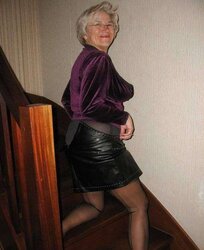 Mature Bombshell - Annick