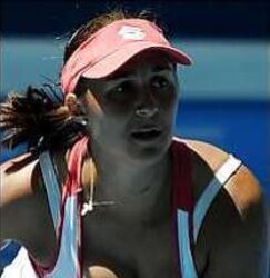 Wonderful Tennis Femmes trio by TROC