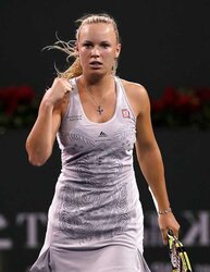 Wonderful Tennis Femmes trio by TROC