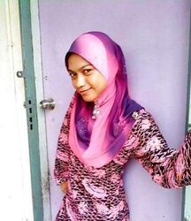 Hijab Asian Indo Femmes