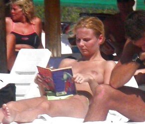 Voyeur beach pictures