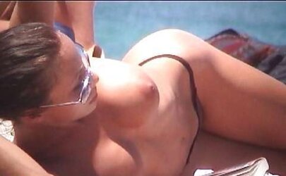 Voyeur beach pictures