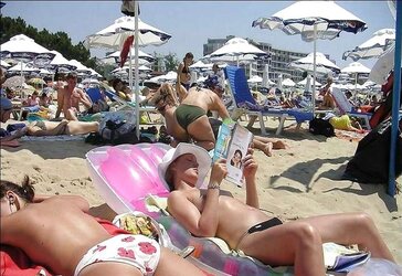 Voyeur beach pictures