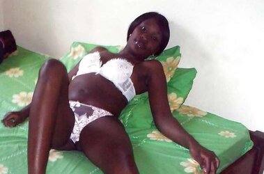JAW-DROPPING DOLLS FROM KENYA