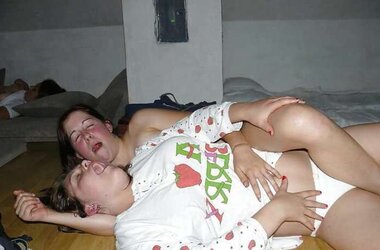 Sapphic Teenagers
