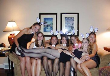 Soiree Gals