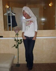 RUSSIAN DEEP THROATING PLATINUM-BLONDE