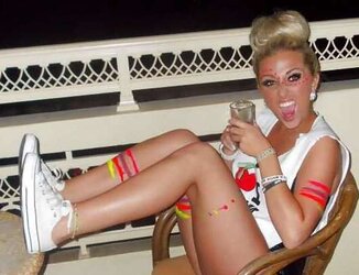 Facebook Hoes- Dani Clarke