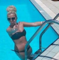 Facebook Hoes- Dani Clarke