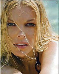 Tina Kaiser super-sexy 9liveTV Presenter