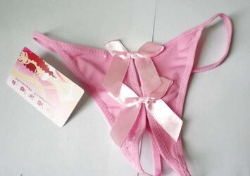 Jaw-Dropping undies