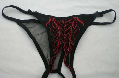 Jaw-Dropping undies