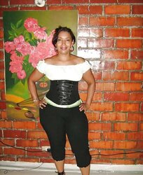 MARIA LA UBER-SEXY MADURITA COLOMBIANA