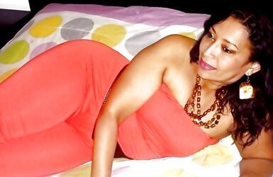 MARIA LA UBER-SEXY MADURITA COLOMBIANA