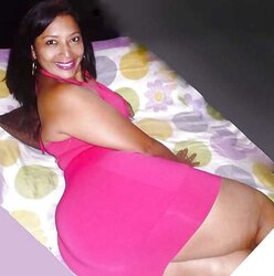 MARIA LA UBER-SEXY MADURITA COLOMBIANA
