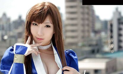 Japanese Cosplay Bombshells-Saku (Kasumi-DOA) (two)
