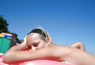 Lovely blodnie on holiday