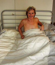 Justine a mature light-haired waking up