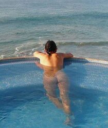 Housewife Nudism