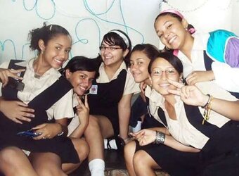 Mingle Colegialas Calientes