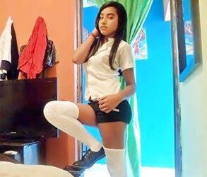 Mingle Colegialas Calientes