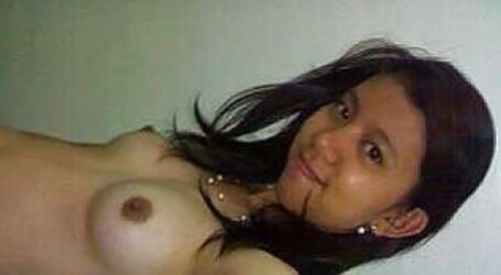 Super-Steamy indo youthfull Smile