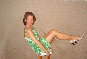 Granny Gams Elle Denay