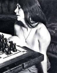 Elaine Everett (Bertha) II