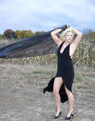Mature Gams Samantha Ray