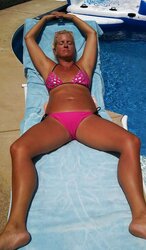 Mature Gams Samantha Ray
