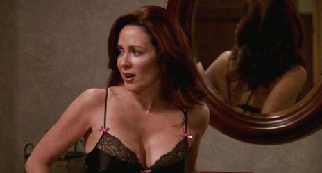 Patricia Heaton Glamour, Naked, Caps