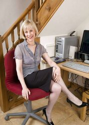 Mature Bombshell - Hazel May