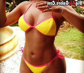 #Sexy #BubbleButts #BigAssGalore