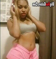 #Sexy #BubbleButts #BigAssGalore