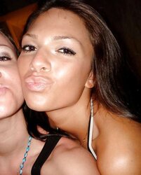 Boobies female + Pals