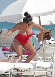 Arab hook-up bomb in the beach